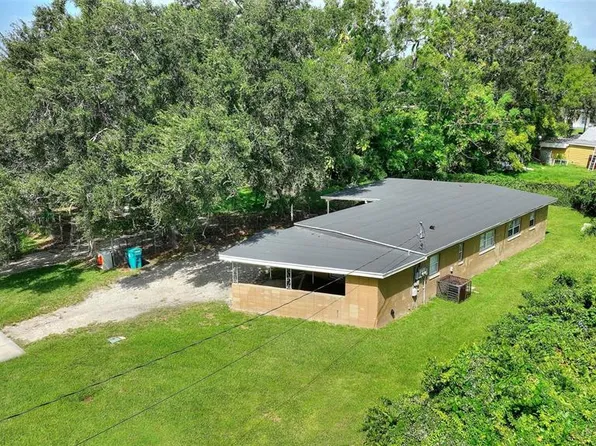 3025 Long St, Orlando, FL 32805