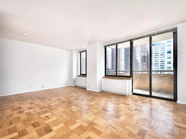 157 East 32nd Street image 1 of 6