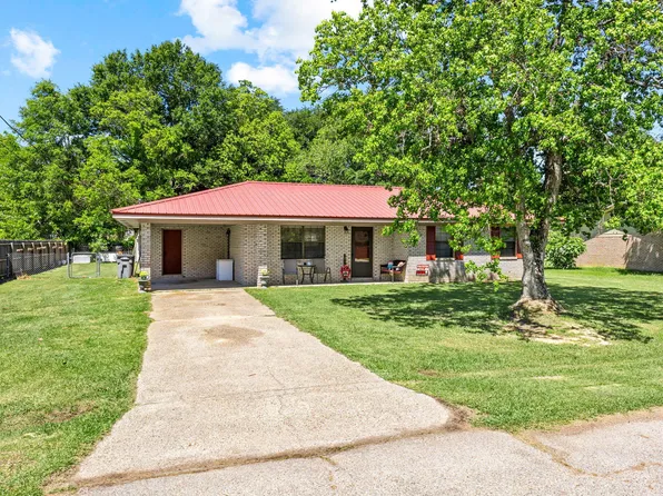 112 Trailwood Cir, Petal, MS 39465