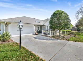 6084 W Fairhope Ct, Crystal River, FL 34429