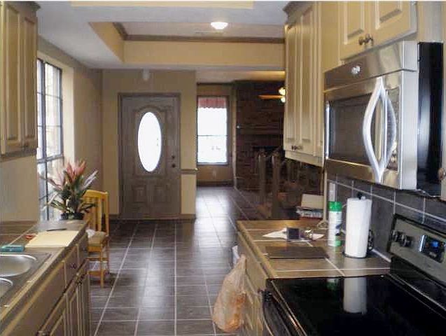 1st image of 472 Brendalwood Dr