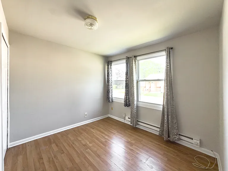 228 Hollingsworth Mnr #228 — Photo 8