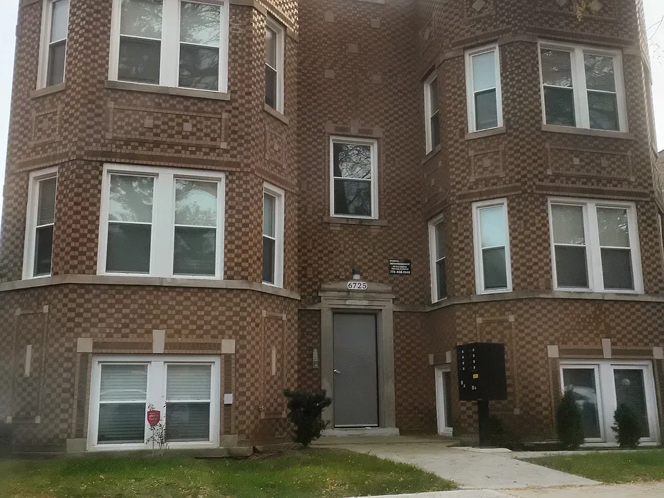 6725 S Campbell Ave #3A