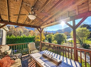 60 Hyson Ln, Maggie Valley, NC 28751