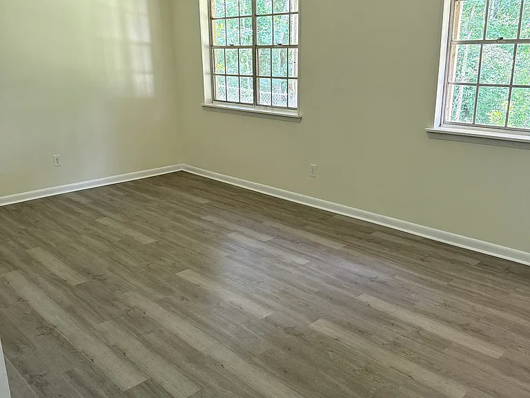 1737 Magnolia St — Photo 14