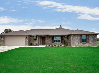 171 Springwood Loop, Springtown, TX 76082