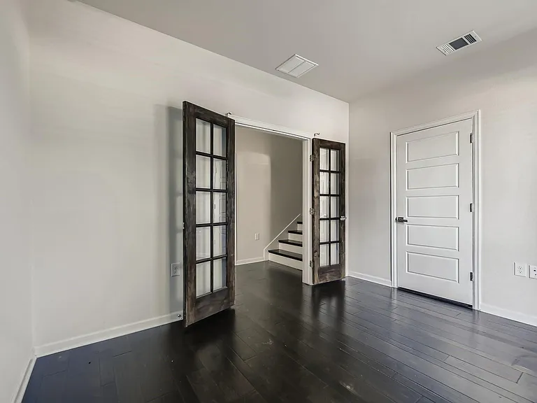 1408 Waterloo Shore Ln #7 — Photo 11