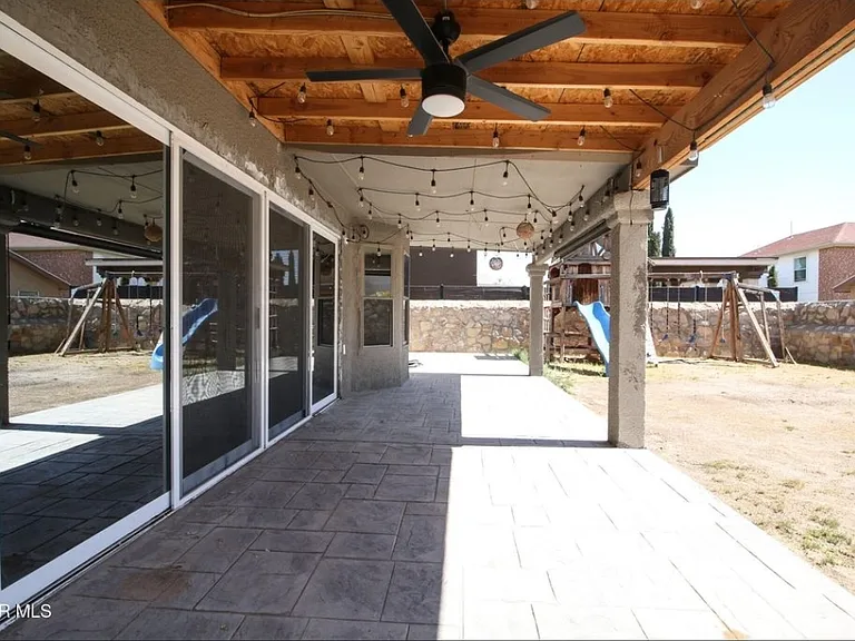 1465 Fito Hernandez St #1 — Photo 22