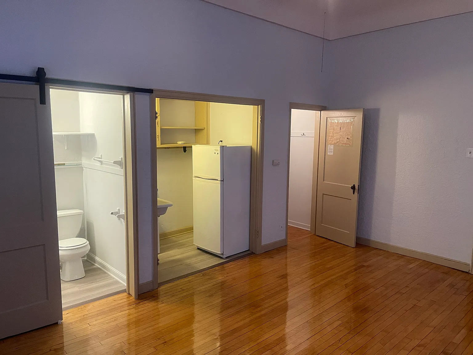 Studio, 500 sqft, $900 — Photo 4