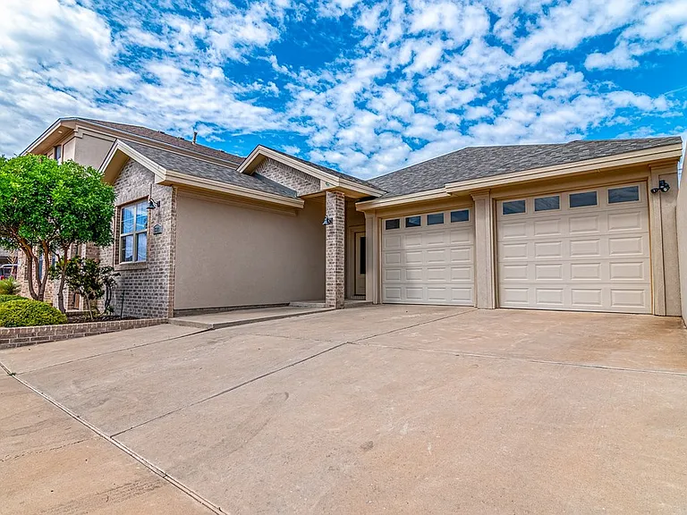 5329 Bella Pl — Photo 26