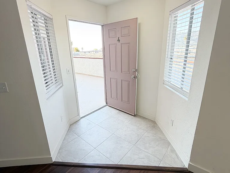 3119 Foothill Blvd #4 — Photo 9