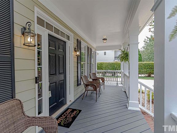 3rd image of 309 Chrismill Ln