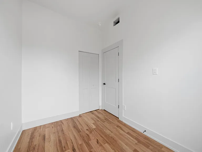 1514 W Fry St #3 — Photo 16
