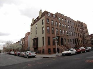 590 Henry St, Brooklyn, NY 11231