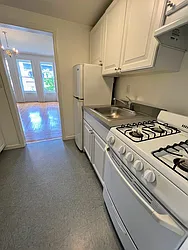 Rented by R New York