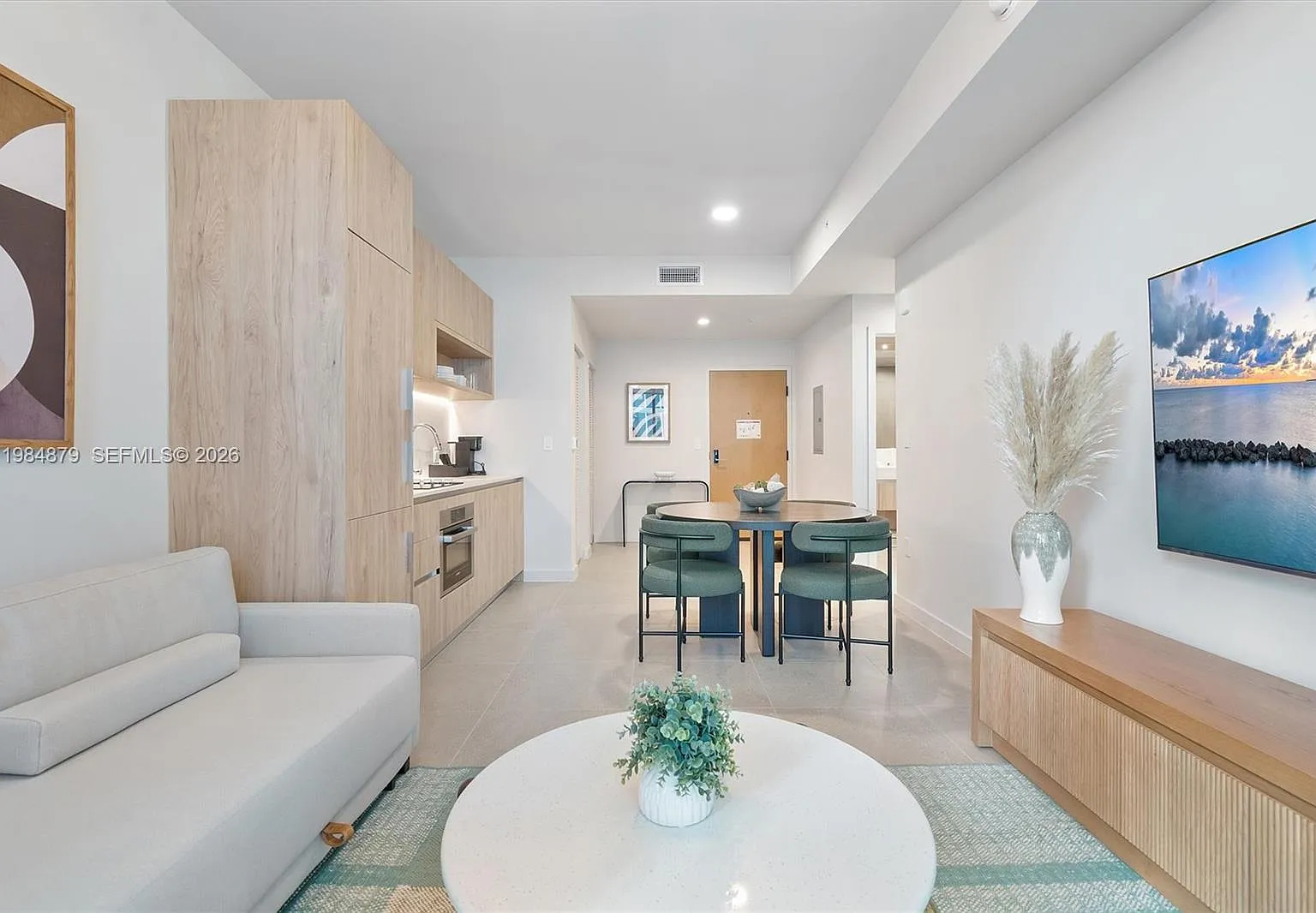 The Crosby At Miami World — Photo 3