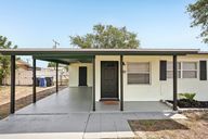 Francis Dr-0805-004.jpg