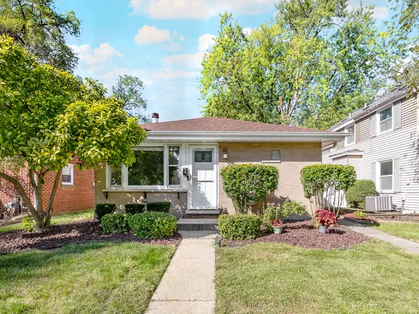 17906 Roy St, Lansing, IL 60438