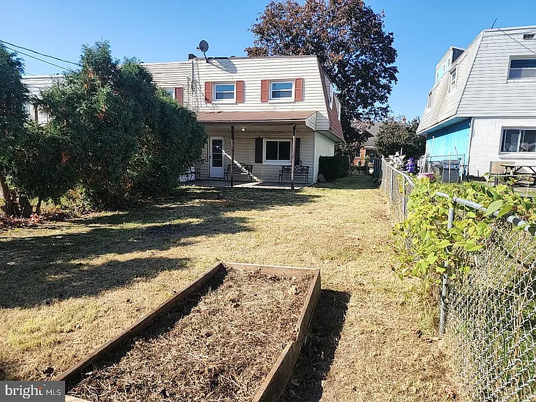 743 N Halstead St — Photo 6