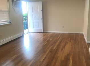 25 Pasadena Ave APT 1, Lodi, NJ 07644
