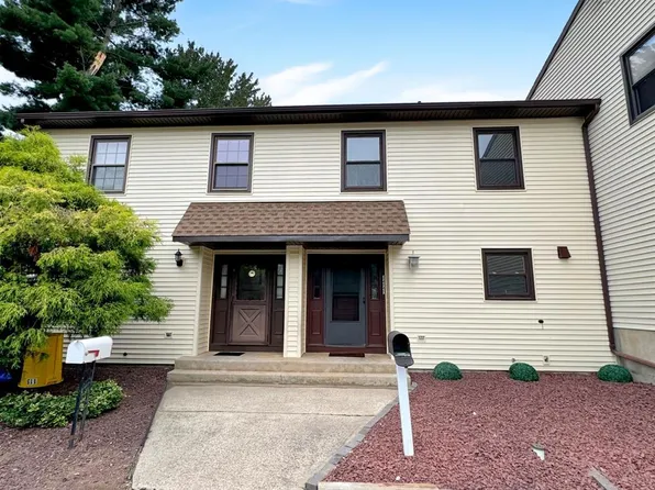 111 Buttonwood Dr, East Brunswick, NJ 08816