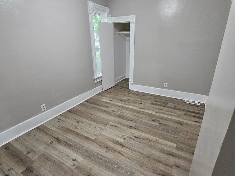 1328 6th Ave #AVE1 — Photo 8