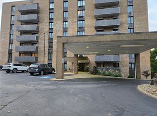 820 E Beau St APT 2L, Washington, PA