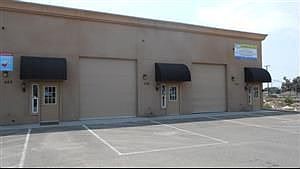 1st image of 556 S Sierra Ave