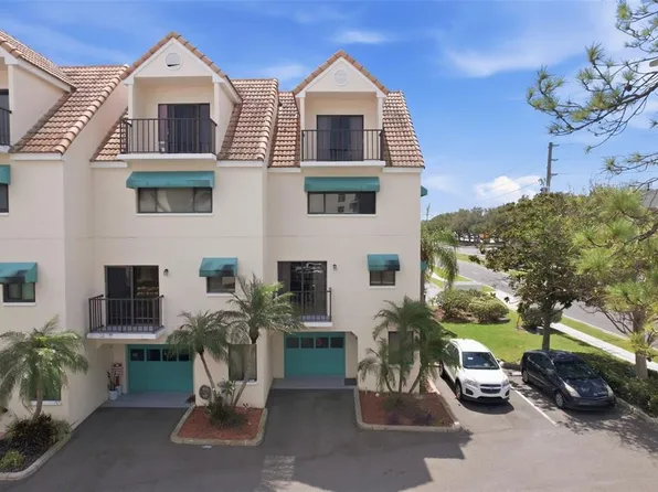 325 ISLAND WAY #101, CLEARWATER BEACH, FL 33767