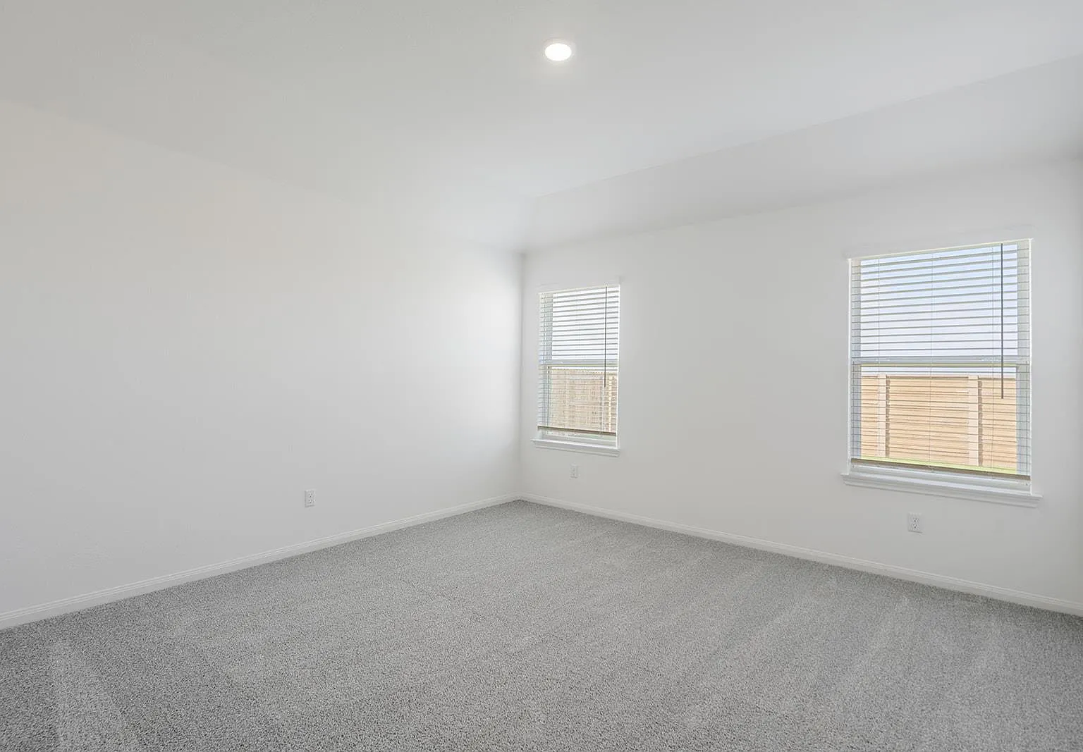 3 bed, 2.0 bath, 1530 sqft, $2,340 — Photo 4