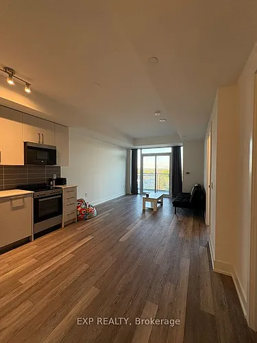 2075 King Rd Photo 1