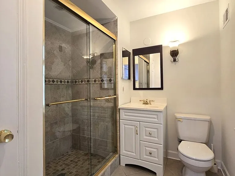 5135 Westbard Ave — Photo 17