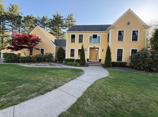 19 Honey Hollow Rd, Queensbury, NY 12804