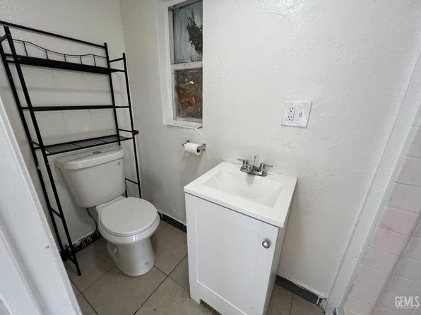 bakersfield-california-18890034 picture