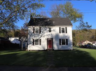 200 Lindbergh Ave, Rensselaer, NY 12144