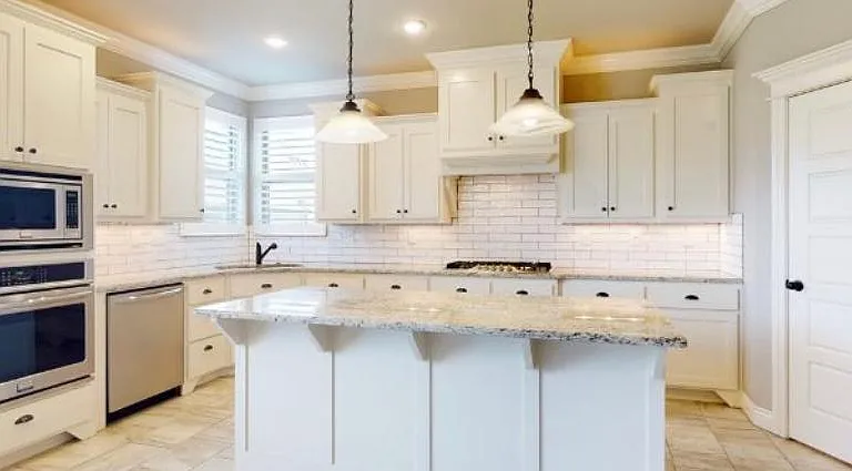 5600 W Canopy Meadows Dr — Photo 1