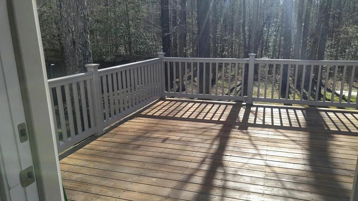 3 bed, 1800 sqft, $2,100 — Photo 4