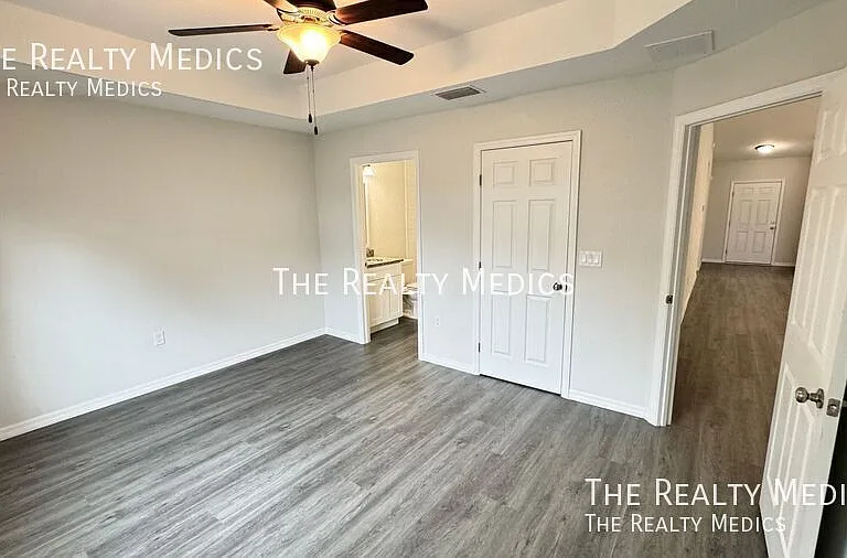 4167 Hammock Rd — Photo 30