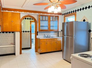 52 Warner St #1, Gloucester, MA 01930