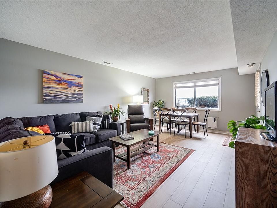 1st image of 350 N Water Street #4-4