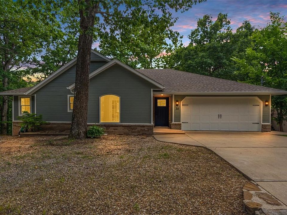 1st image of 30 Burnham Dr