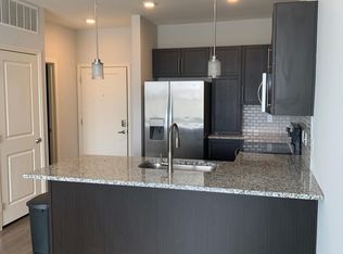 8206 Quivira Rd, Lenexa, KS 66215