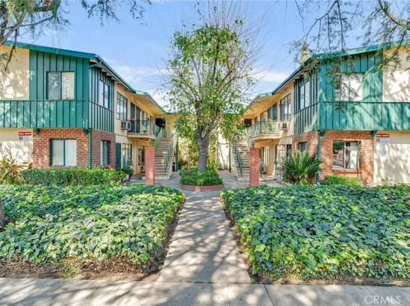 15919 Sherman Way, Van Nuys, CA 91406