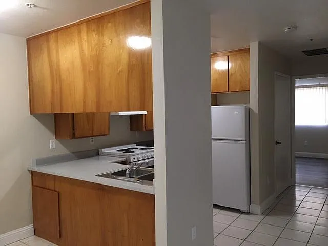 31 W Lincoln Ave #B — Photo 10