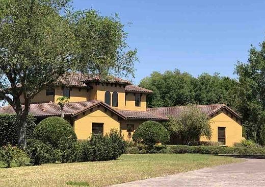 1st image of 6827 Thornhill Cir