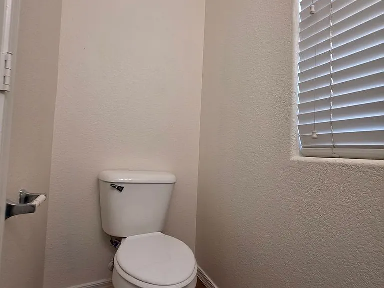 22257 N Gibson Dr — Photo 15