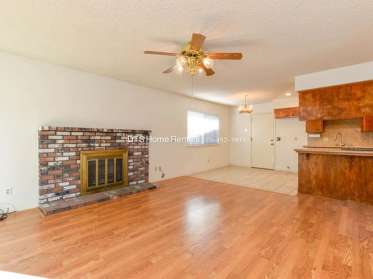 8206 N San Pablo Ave — Photo 6