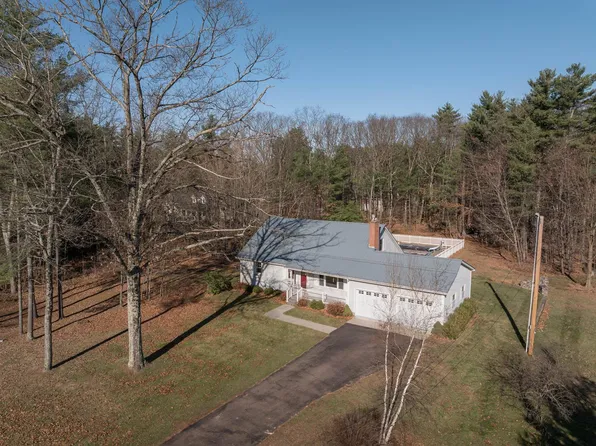205 Lake Road, Milton, VT 05468
