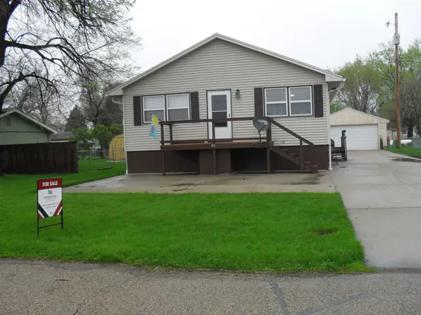 103 South St, Mondamin, IA 51557