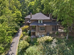 3226 Peakwood Dr SW, Roanoke, VA 24014